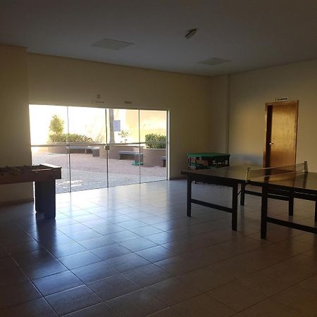 Charmoso Studio/Flat Mobiliado Para Temporada Goiânia Buitenkant foto