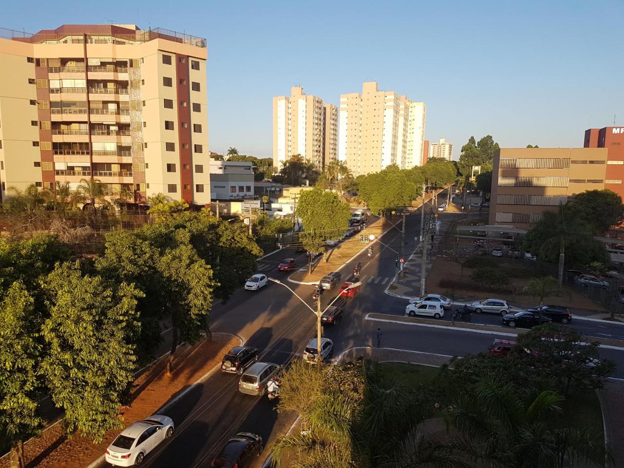 Charmoso Studio/Flat Mobiliado Para Temporada Goiânia Buitenkant foto